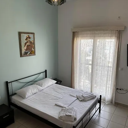 Apartment Captain's