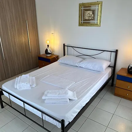 Captain's Apartment Ermoupoli